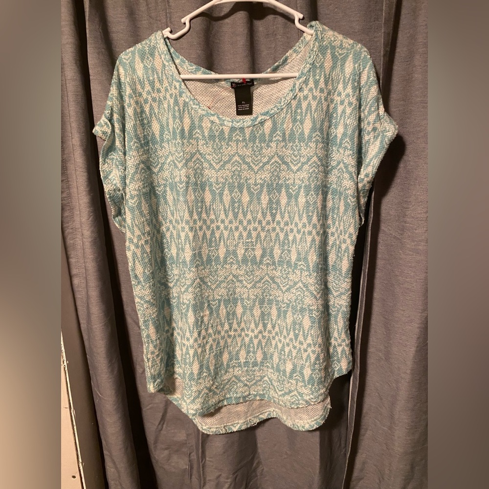 Short sleeve blouse